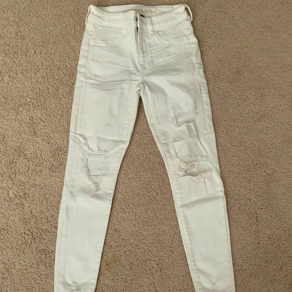 American Eagle White Jeans